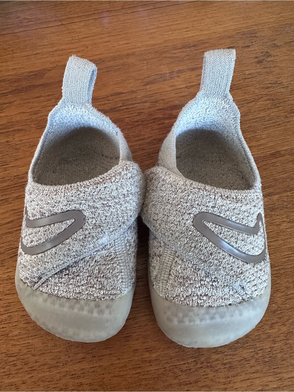 Nike Swoosh 1